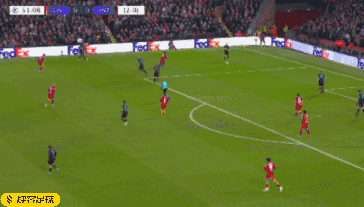 汉堡2-1斯图加特，法比奥-维埃拉破门，格拉策尔建功