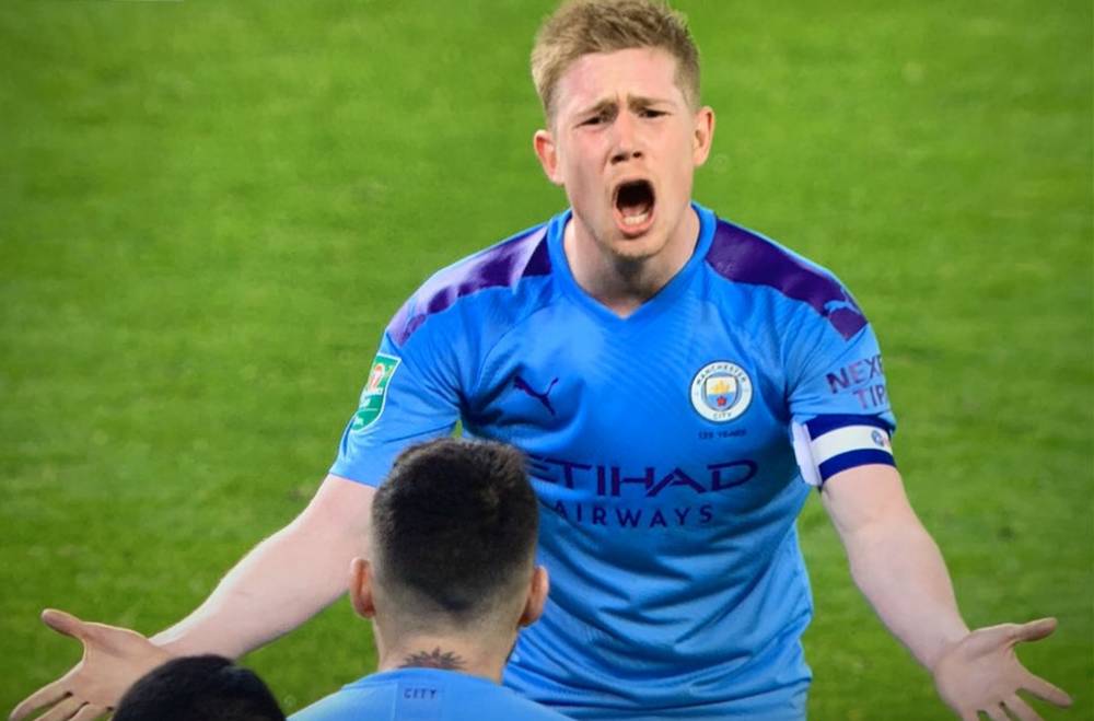 卡什：今夏只想留在维拉；还在找对象，波兰女生请私信我