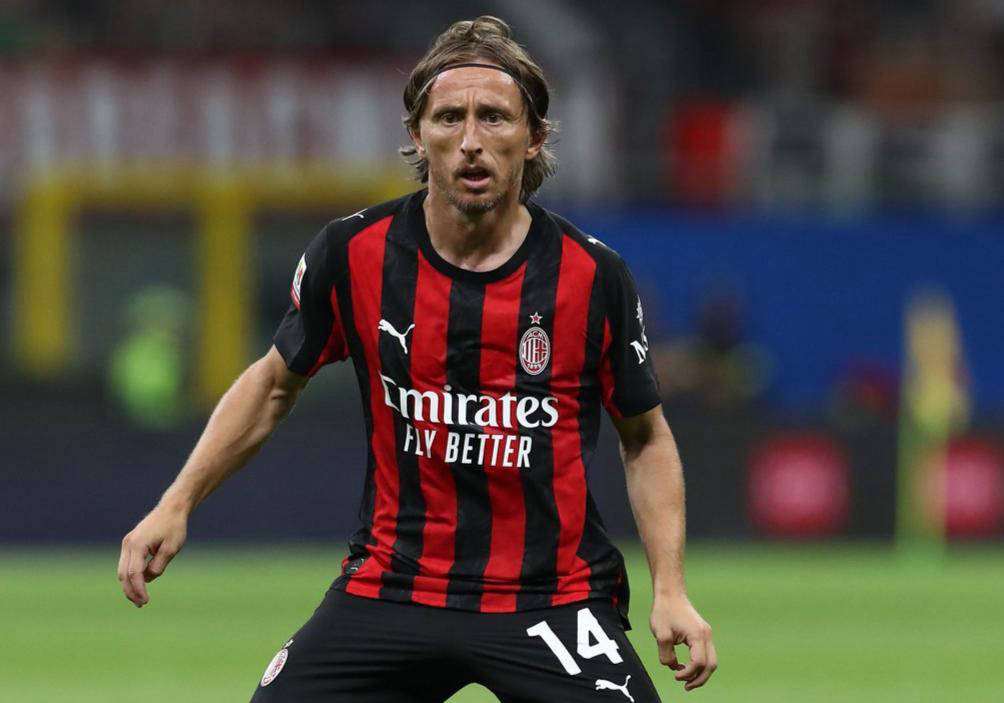 韩镕泽：赢下这场比赛是靠全队的信念，感谢球迷这一年的支持