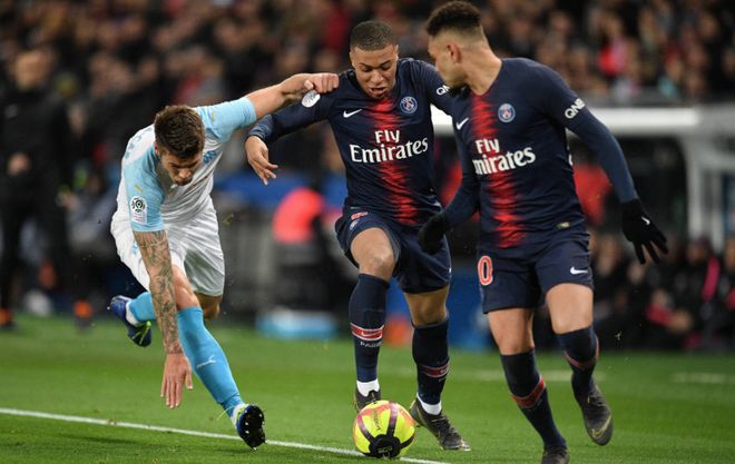 自2012年以来，戴奇是首位欧战开局3场零封的英格兰主教练（戴奇成2012年以来首位在欧战前三场全部零封的英格兰主帅）