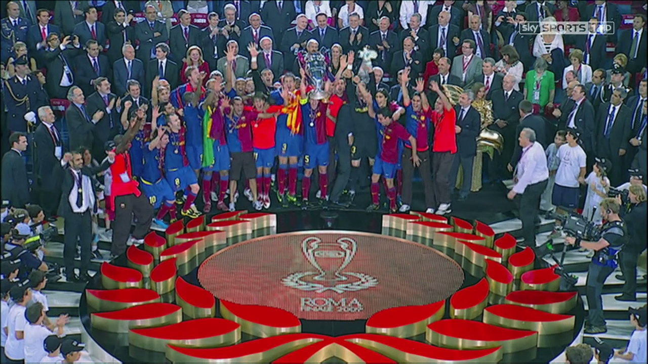 陈威vs柔佛新山半场数据：贡献5次扑救，评分暂为全场最高