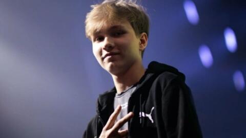 汽积累了更 汽积累了更